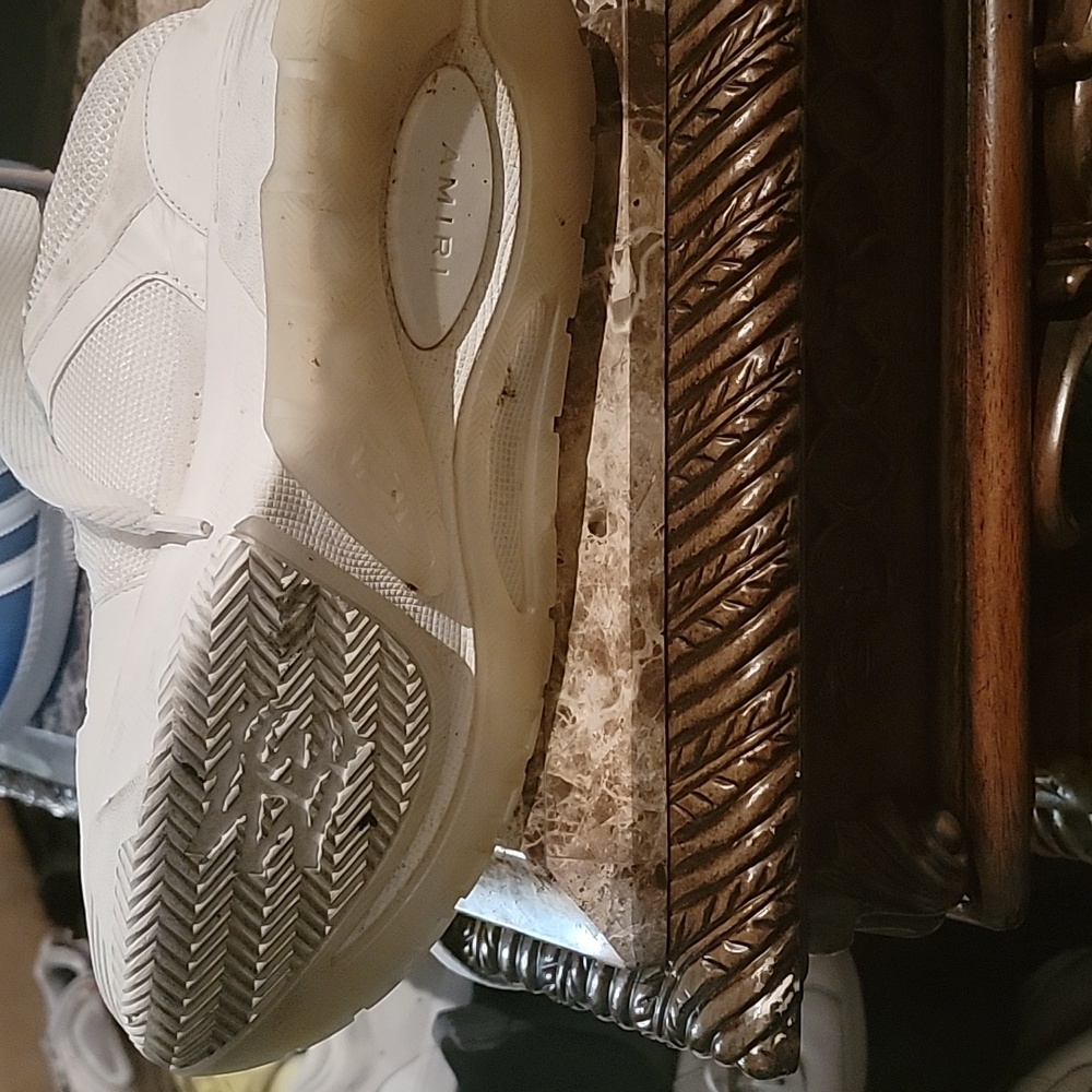 Shoes - Picture 2 of 4